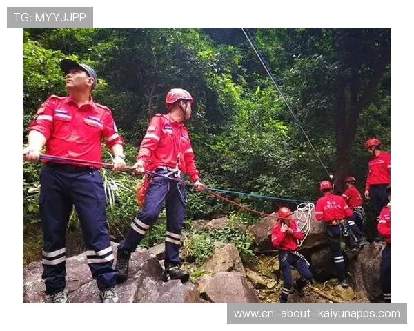 世界登山青年救援演练月：多省协同提升应急能力，登山竞赛